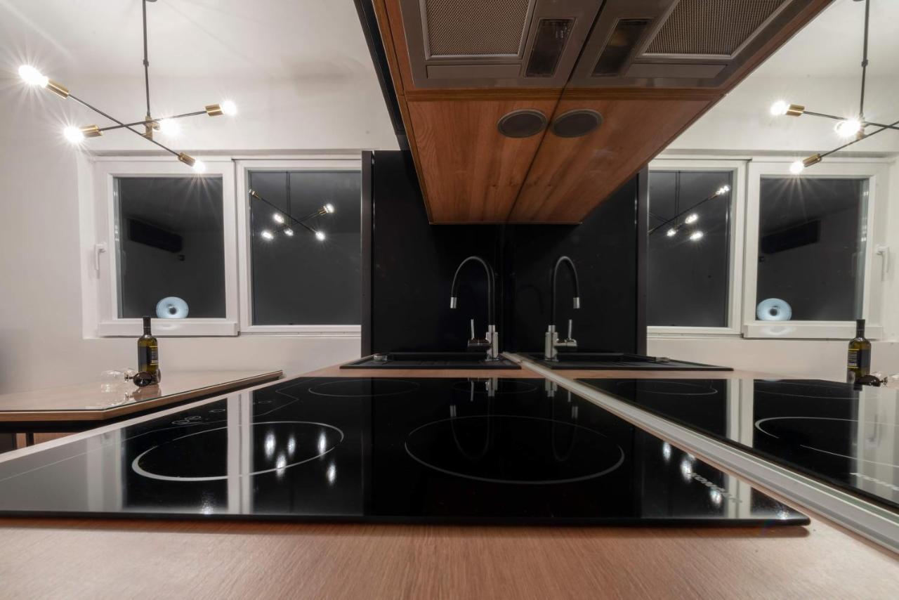 Apartment Black Diamond ราชานาส ภายนอก รูปภาพ